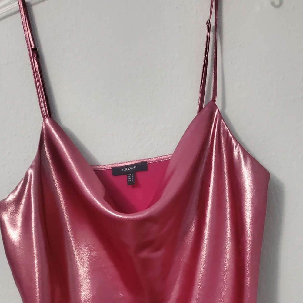Nice comfortable blouse of good quality, it is for any occasion.